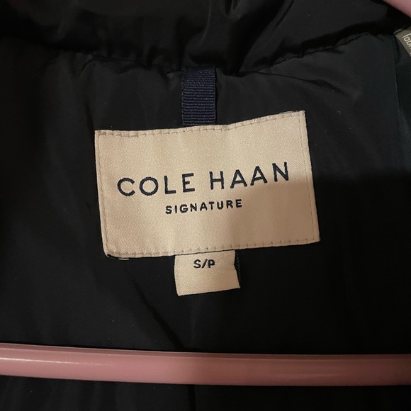 Cole Haan Signature Puffer - With removable layer! - Picture 4 of 4